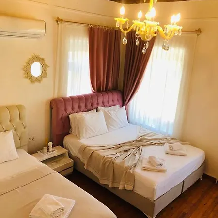 Alacatibutikotelim Çeşme
